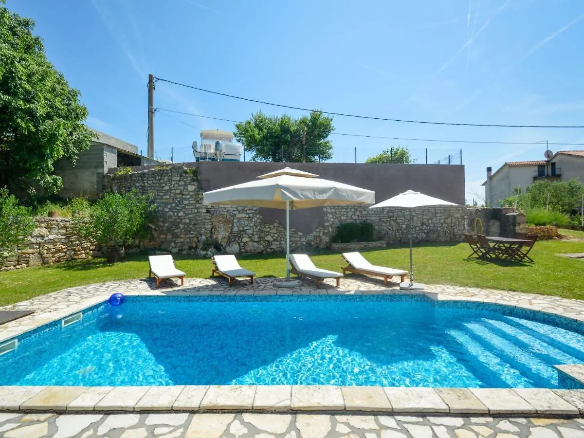 Holiday Home Laura - Pul470 By Interhome Pula