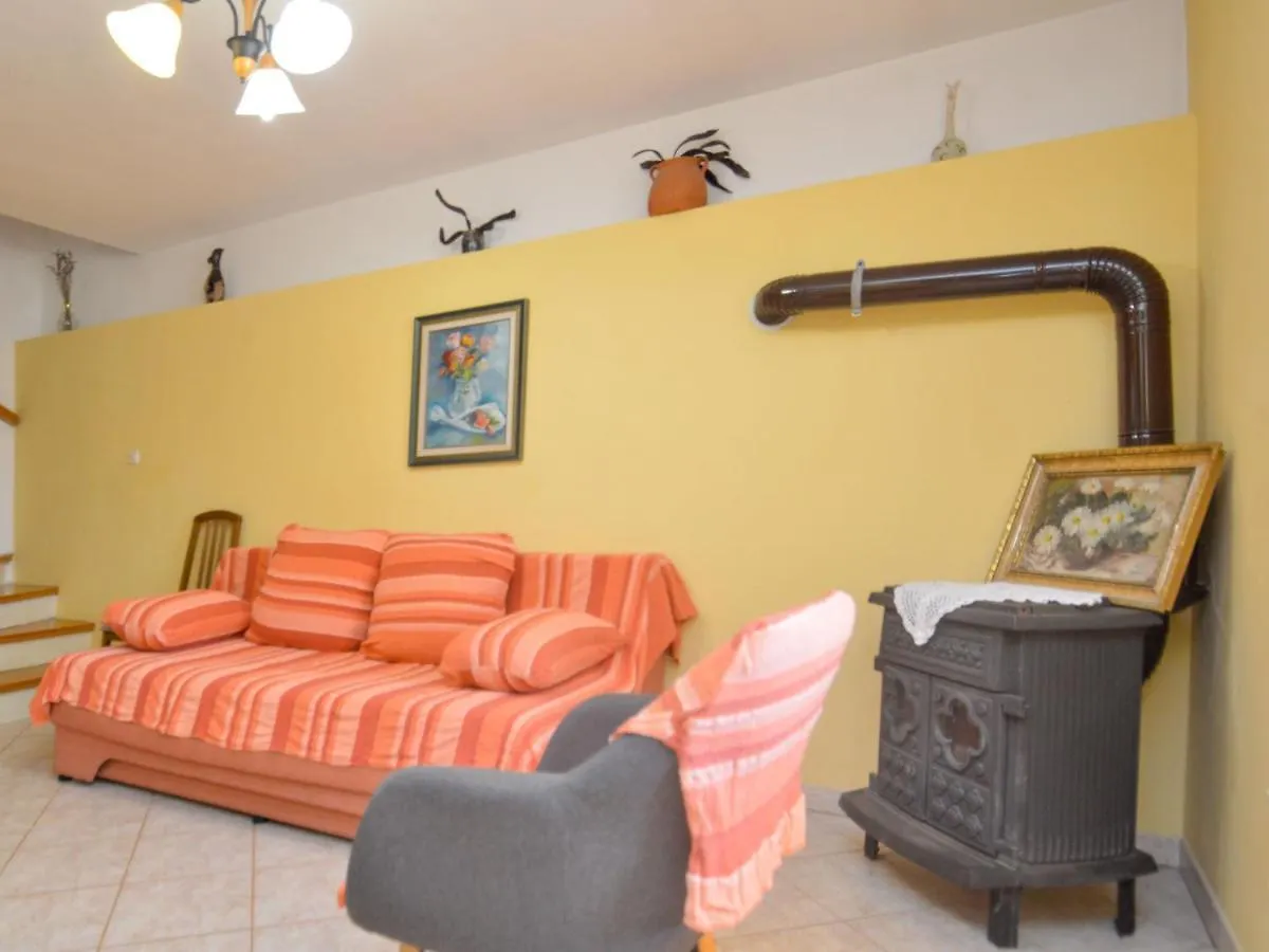 Holiday Home Laura - Pul470 By Interhome Pula
